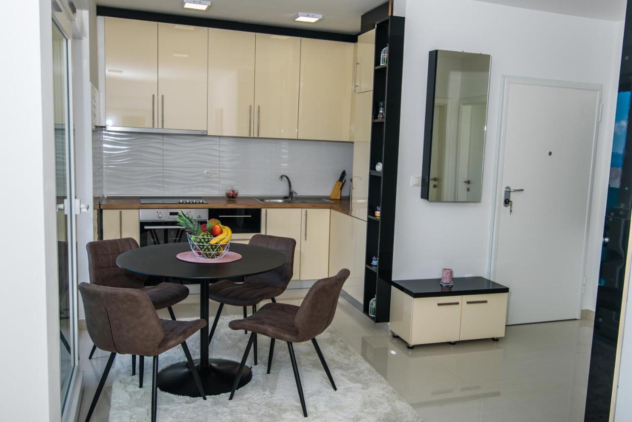 Lorena Luxury Apartment マカルスカ エクステリア 写真